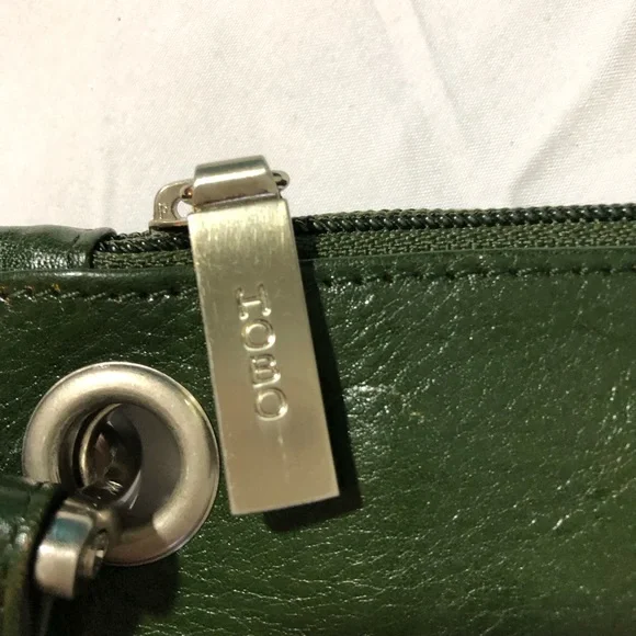 Hobo international green leather wristlet purse classic quiet luxury minimalist - Picture 6 of 10